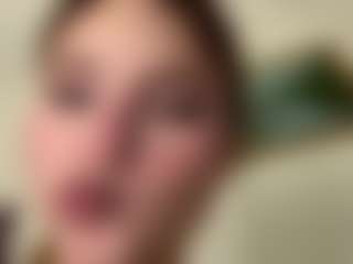 Live cam show with Agatha - Genital Piercings on luckytryst.com