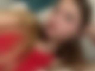 Agatha's Live Sex Cam Show