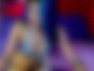 ElyCandy's Live Sex Cam Show