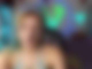 ElyCandy's Live Sex Cam Show