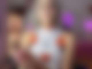 ElyCandy's Live Sex Cam Show
