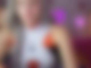ElyCandy's Live Sex Cam Show