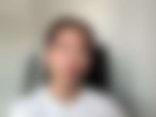 Bella's Live Sex Cam Show