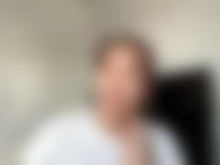 Bella's Live Sex Cam Show