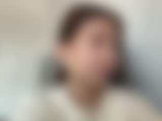 Bella's Live Sex Cam Show