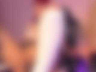 Live cam show with Jullieee - Small Tits on parknlotfishbdy