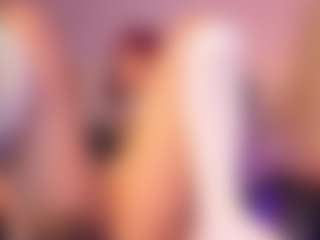 Live cam show with Jullieee - Blonde Hair on SquirtSoMuch