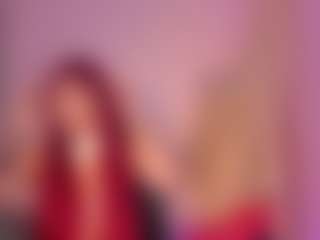 Jullieee's Live Sex Cam Show