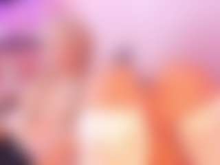 Jullieee's Live Sex Cam Show