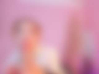 Jullieee's Live Sex Cam Show