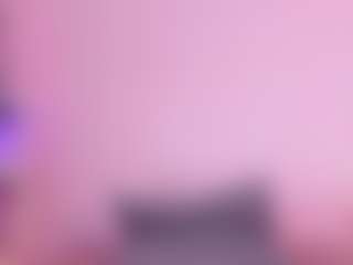 Jullieee's Live Sex Cam Show