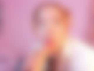 Live cam show with Jullieee - Fuck Machine on makecum.org