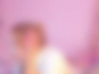 Jullieee's Live Sex Cam Show