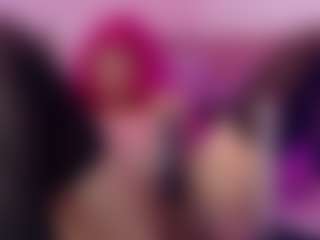 Live cam show with Jullieee - Thin on Camsoda.co