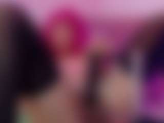 Live cam show with Jullieee - Thin on MyBangCams