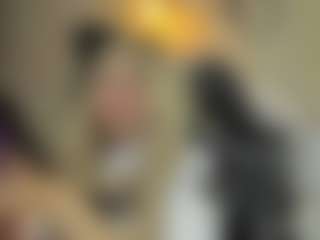 Jullieee's Live Sex Cam Show