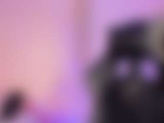 Jullieee's Live Sex Cam Show