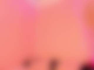 Live cam show with Jullieee - Thin on wildcum.com