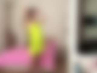 Live cam show with LennieRoggensack - Strip Mature on Camsoda