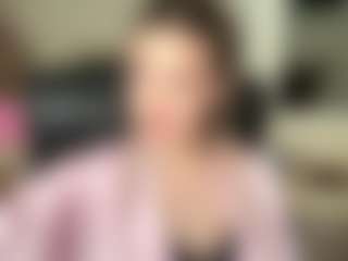 Live cam show with LennieRoggensack - Brown Eyes Mature on livesuperchat.net