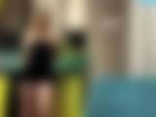 Live cam show with LioraRoux - Twerk on studioflirtlive.com