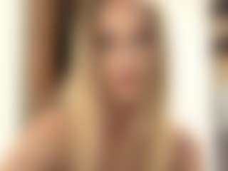 LioraRoux's Live Sex Cam Show