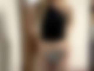 LioraRoux's Live Sex Cam Show