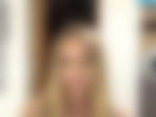 LioraRoux's Live Sex Cam Show