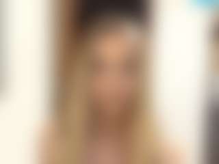 LioraRoux's Live Sex Cam Show