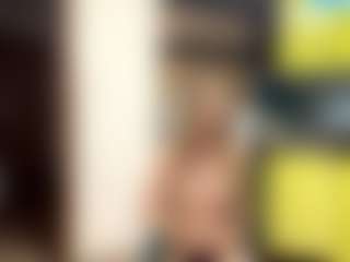 LioraRoux's Live Sex Cam Show