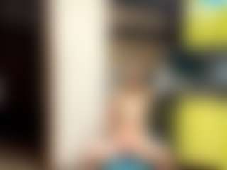 Live cam show with LioraRoux - Yoga Young Adult on ObeyMaria