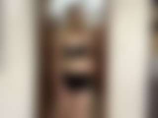 Live cam show with LioraRoux - Normal on Soda Cam
