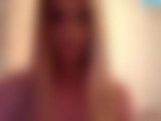 Live cam show with LioraRoux - Spank on xxxlivecams.org