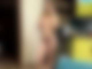 LioraRoux's Live Sex Cam Show