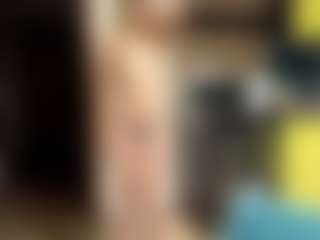 LioraRoux's Live Sex Cam Show