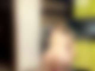 Live cam show with LioraRoux - Blue Eyes on SquirtSoMuch