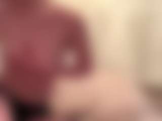 Live cam show with LioraRoux - Spank on madthumbs