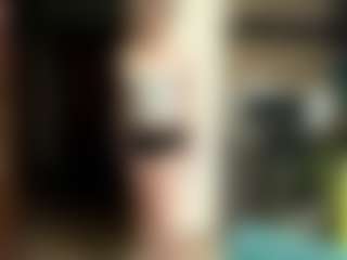 LioraRoux's Live Sex Cam Show