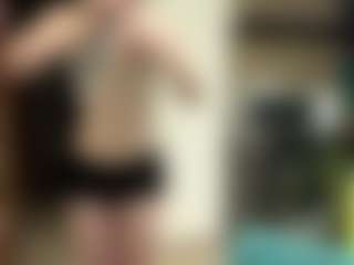 Live cam show with LioraRoux - Solo on Camsoda