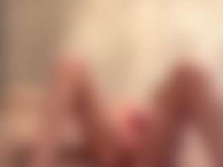 Live cam show with LioraRoux - Spank on Camsoda