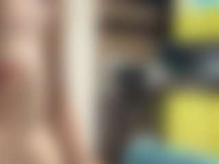 LioraRoux's Live Sex Cam Show
