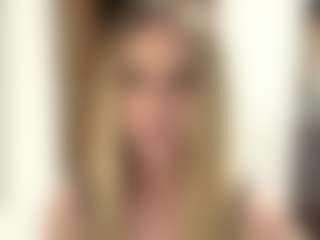 LioraRoux's Live Sex Cam Show