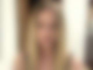 Live cam show with LioraRoux - Fingering Young Adult on Camsoda