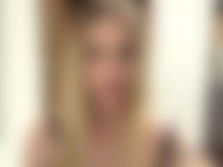Live cam show with LioraRoux - Solo on galaxygirlnitro.com