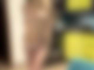 LioraRoux's Live Sex Cam Show