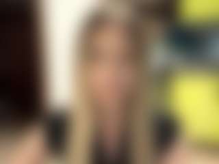 LioraRoux's Live Sex Cam Show