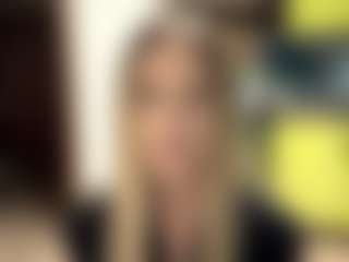 LioraRoux's Live Sex Cam Show