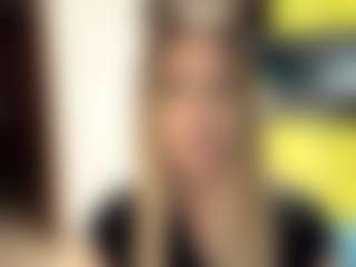 Live cam show with LioraRoux - Teen (18+) on Strip Flash - Live Sex Shows