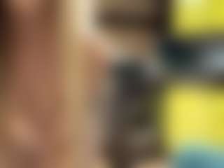 LioraRoux's Live Sex Cam Show