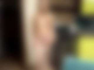 LioraRoux's Live Sex Cam Show